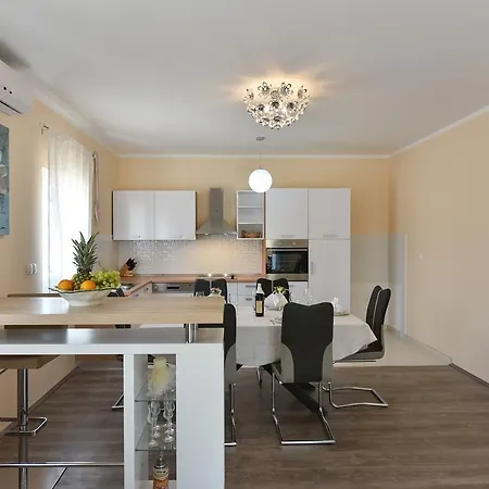 Rafajela - Private Pool ヴィラ プリヴラカ